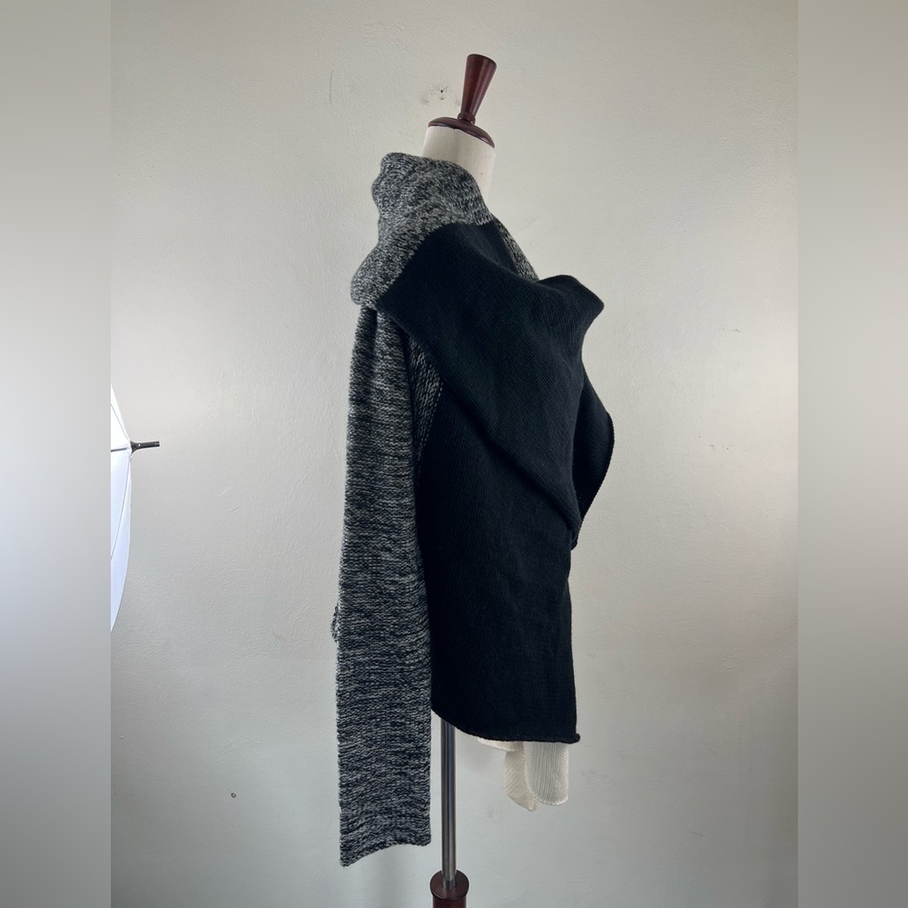 BcbgMaxAzria Wool Cashmere Modern Oversized Knit Chunky Sweater Cardigan Women S - Picture 7 of 16